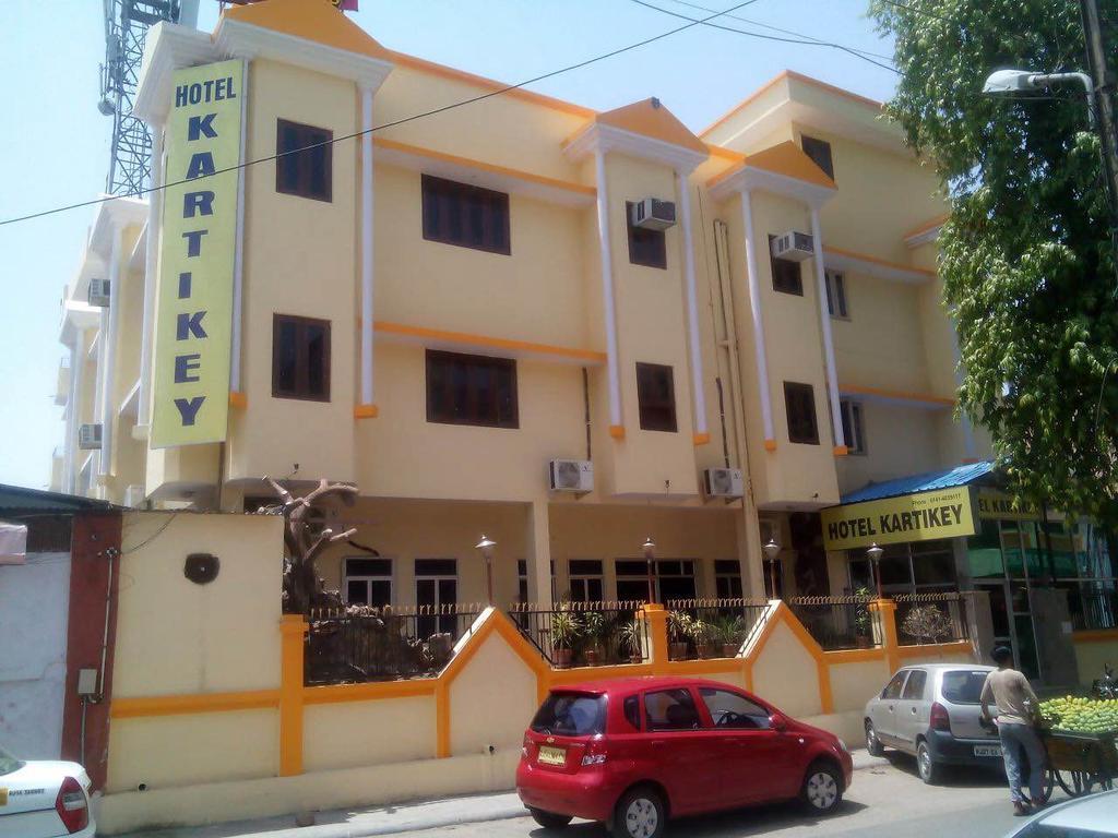 Hotel Kartikey Jaipur Exterior foto